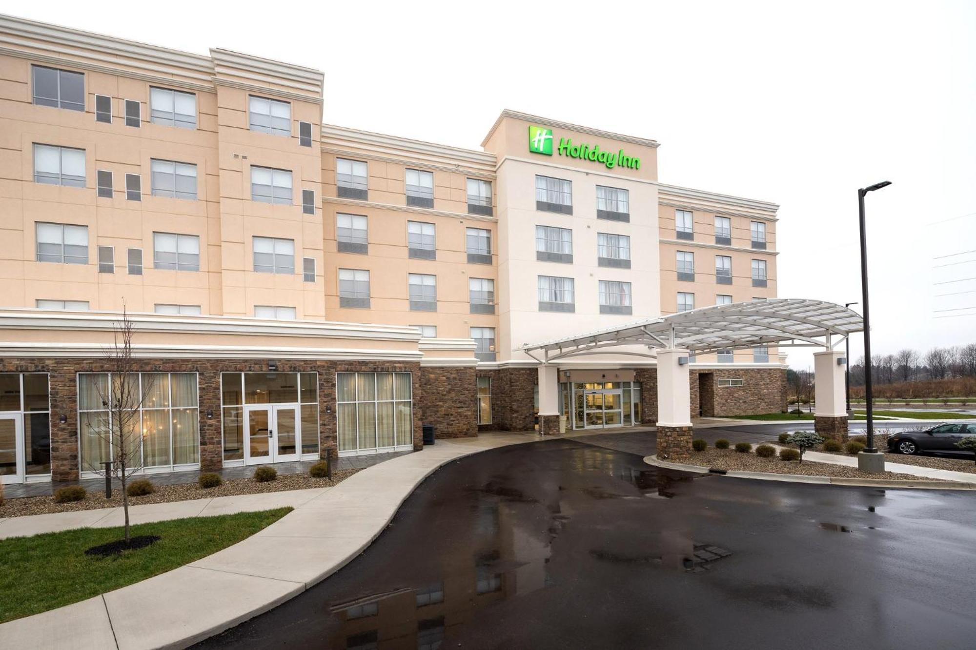 Holiday Inn & Suites Detroit - Troy By Ihg Exterior photo
